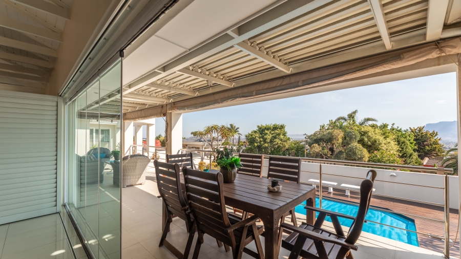 5 Bedroom Property for Sale in Plattekloof 2 Western Cape